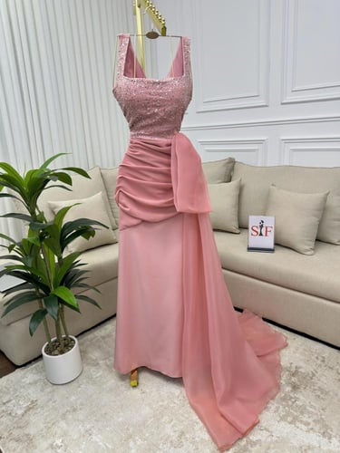 فستان باربي أنيق تطريز يدوي