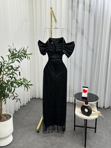 فستان سهره مطرز انيق ️