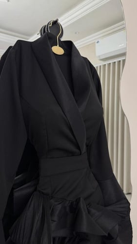 الفستان السحري