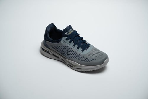 Skechers رمادي رجالي – خفيف ومريح للمشي والرياضة