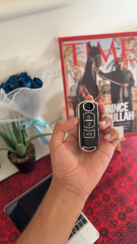 تلبسيه مفتاح مازدا الشكل القديم