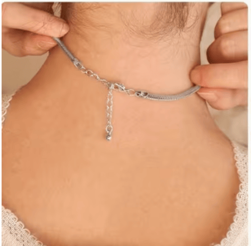 مشابك المجوهرات تتضمن مشابك مخلب سرطان البحر وحلقا...