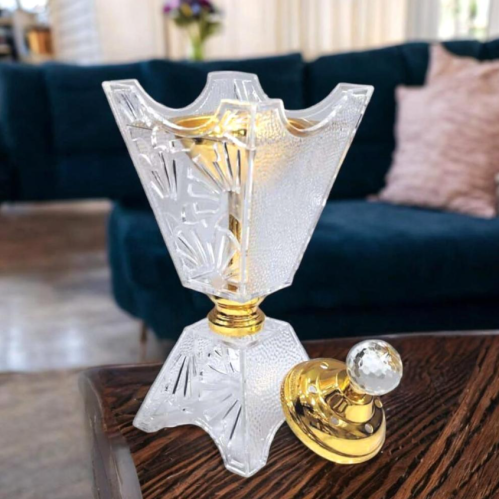مباخر اكريليك بتصميم فريد وغطاء لامع من المعدن الذ...