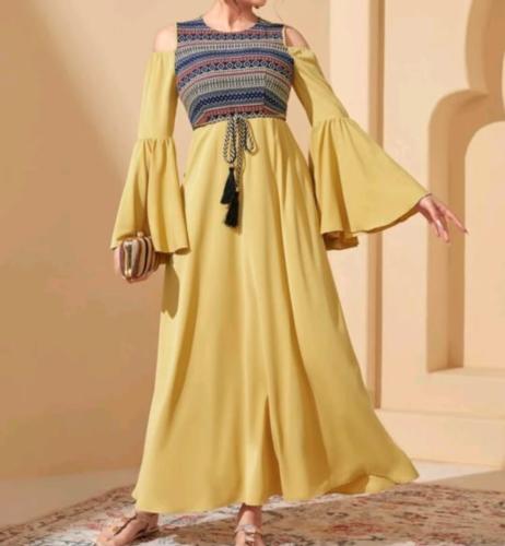 فستان نسائي