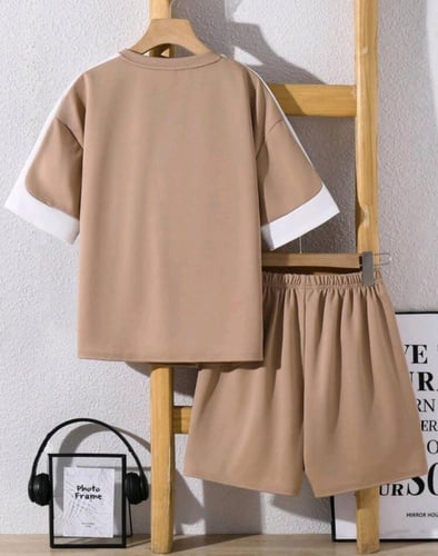 طقم أولاد كاجوال