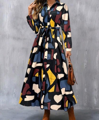 مفرش طاولة برسومات الأزهار + فستان نسائي +طقم اروا...