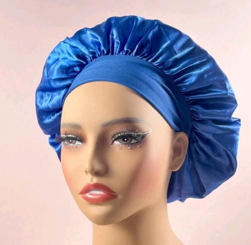 قبعة زرقاء لحماية الشعر للنساء بطرف مطاطي