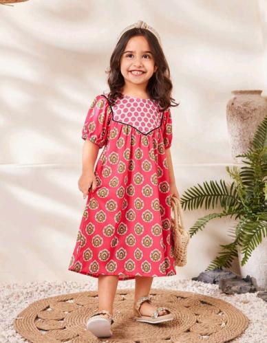 فستان بناتي ناعم