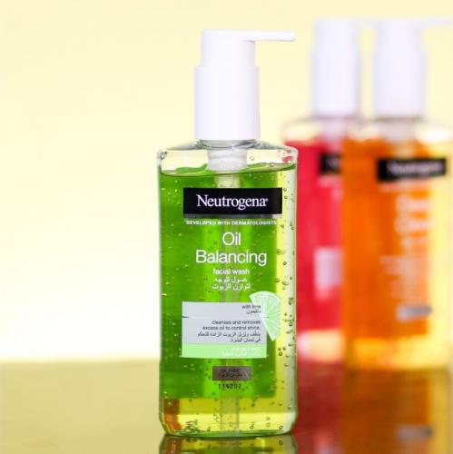غسول الوجه من نيوتروجينا 200 مل