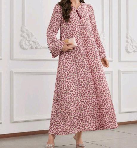 جلابية نسائية بأكمام طويلة بالوان متباينة وطباعة ز...