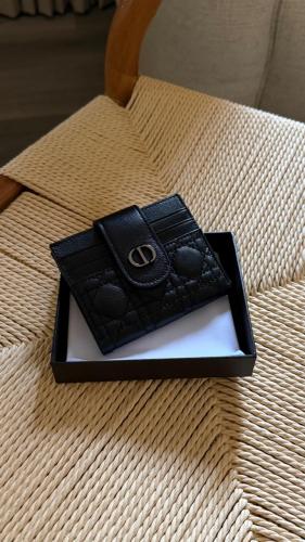 Di Card Holder