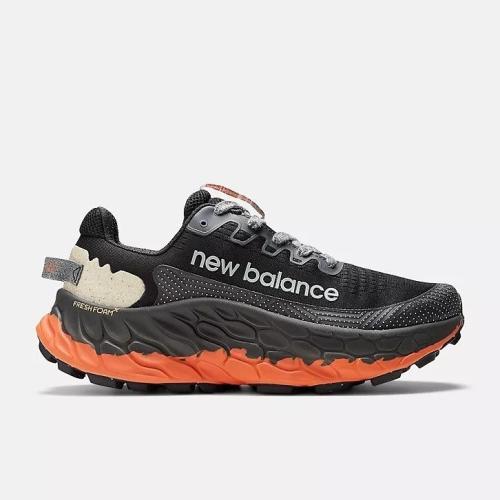 ( New Balance (Fresh Foam black & orange