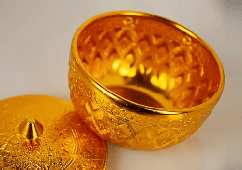 سكرية المنيوم منقوش ( متعدد المقاسات والألوان )