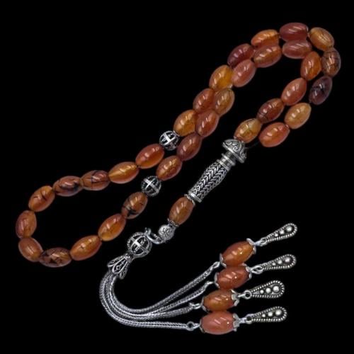 سبحة فاخرة بحجر العقيق– تصميم أنيق وفريد