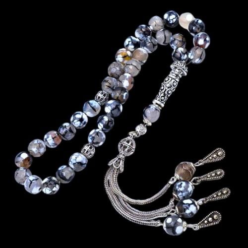 سبحة فاخرة بحجر العقيق– تصميم أنيق وفريد