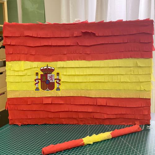 بنياتا علم إسبانيا