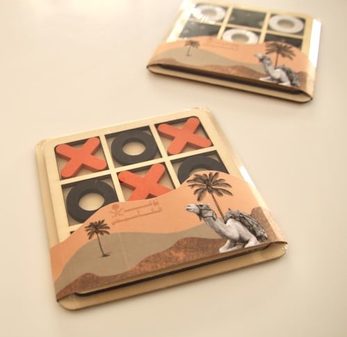 لعبة اكس اوو خشبيه