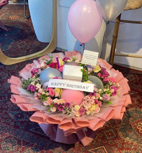 باقة عيد ميلاد فاخرة