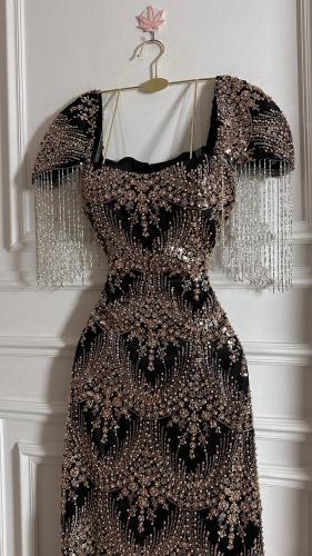 Crown dress