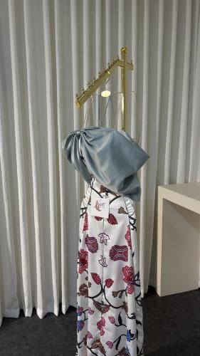 فستان همسة الزهور