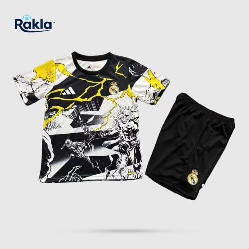 طقم ريال مدريد أعمار صغيرة
