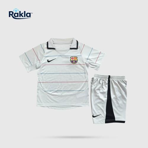 طقم برشلونة 03/04 أعمار صغيرة