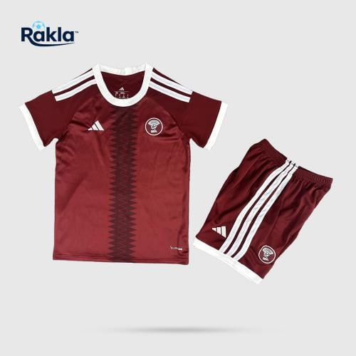 طقم قطر 25/26 أعمار صغيرة