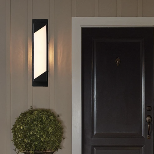 فانوس جداري اسود 30 واط اضاءة اصفر