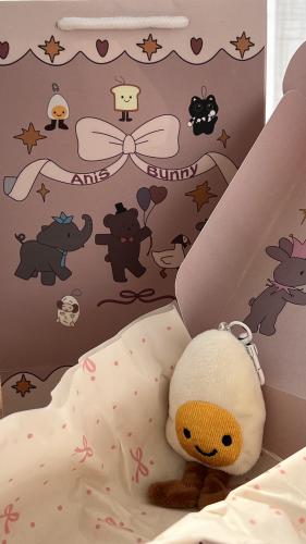 ميدالية البيضه