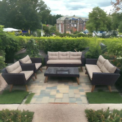 جلسه خارجيه بني 7 مقاعد