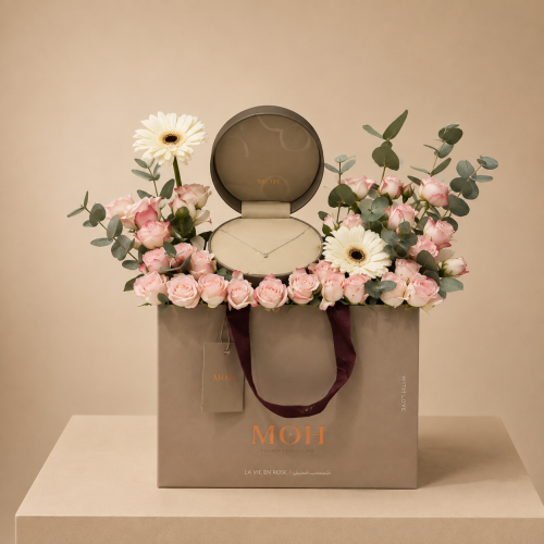 M.O.H. necklace with natural rose