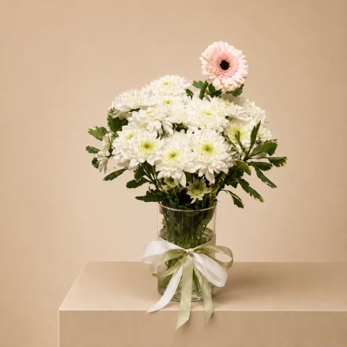 Vase and natural flowers
