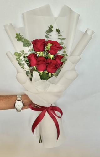 باقة ورد طبيعي
