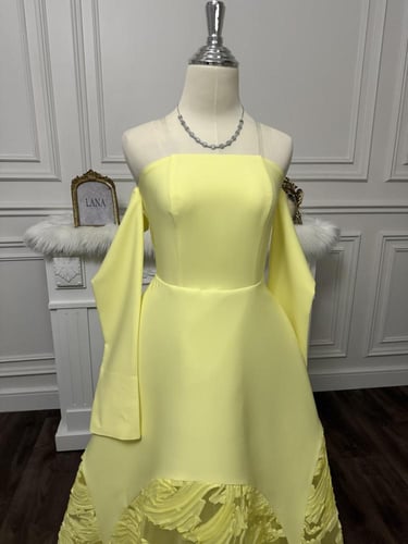 جوليا الاصفر