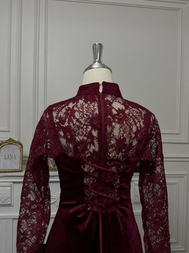 روز دانتيل مخملي