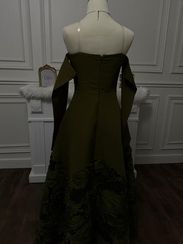 جوليا الزيتي