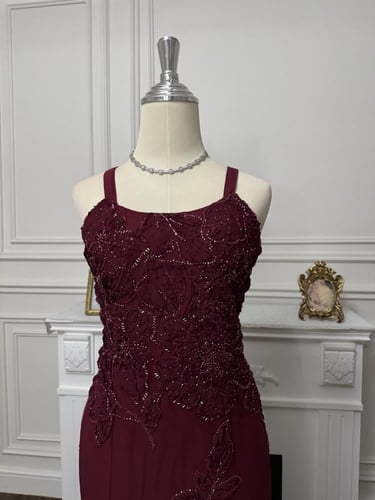 تولين العنابي