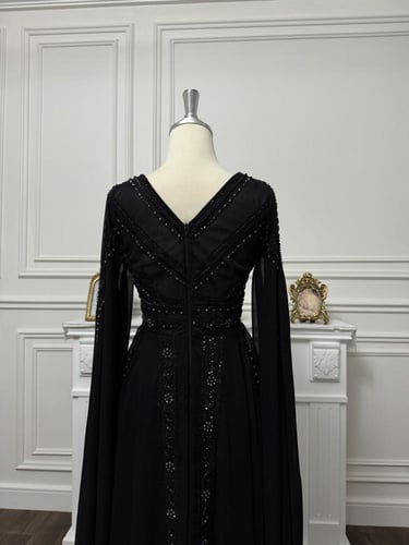 فتون الاسود