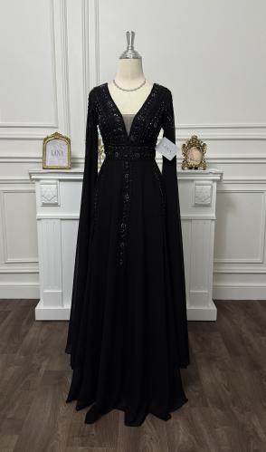 فتون الاسود