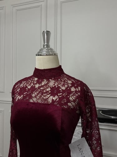 روز دانتيل مخملي