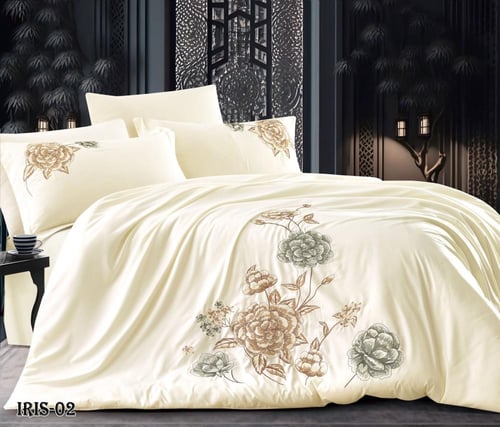 مفرش سرير مزخرف بنقوش زهرية فاخرة 6 قطع