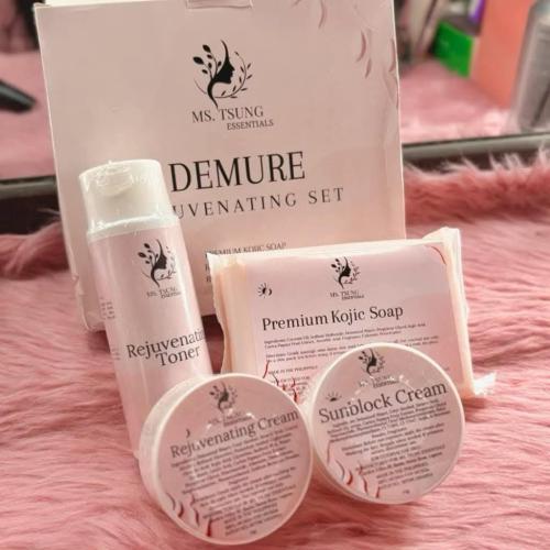 demure miss tsung glass skin rejuv set
