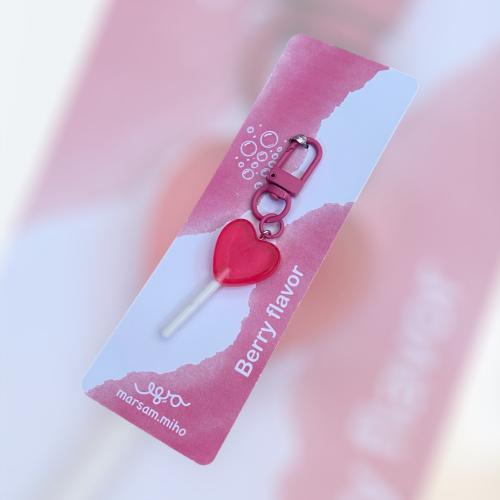 Heart medal - Fuchsia