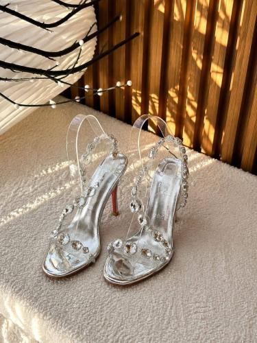 كعب كريستيان لوبوتان شفافة مرصعة CHRISTIAN LOUBOUTIN
