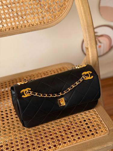 شنطة شانيل CHANEL
