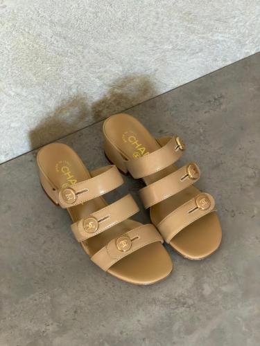 كعب شانيل CHANEL ميول