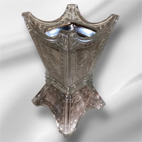 مبخرة زجاج صغيرة قاعدة فضي