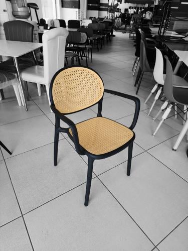 كرسي فايبر بلاستك رومنسي 89