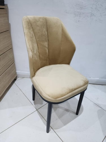 كرسي طاولة A-104
