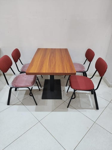 طاولة طعام12260